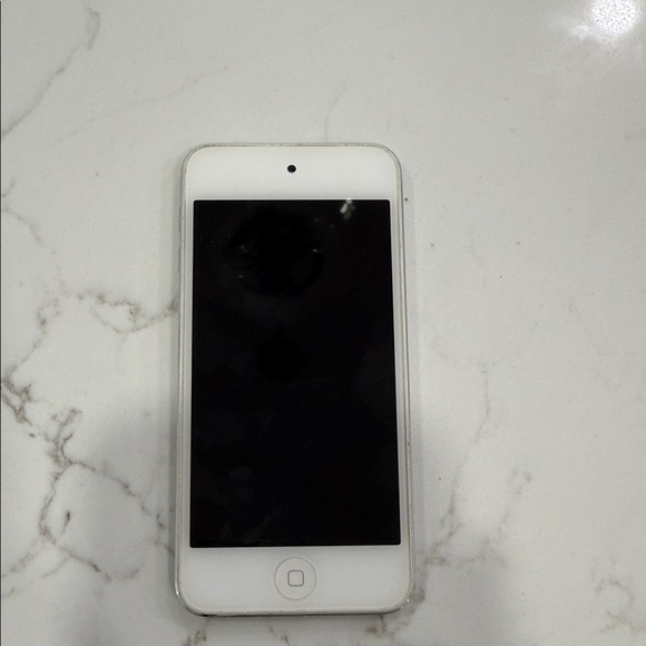 White iPod Touch